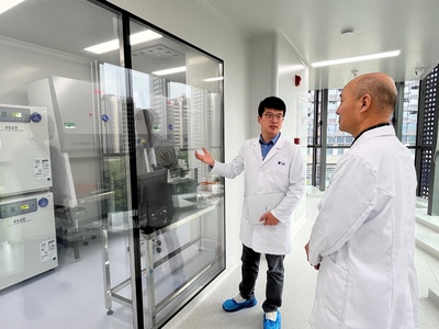 深圳泽医细胞治疗集团迎市科协海智工作考察，共探细胞技术研发与应用新篇章