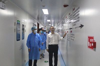 济南市自贸区领导及市传染病医院专家赴齐鲁细胞治疗参观交流 共促细胞技术研发与应用发展